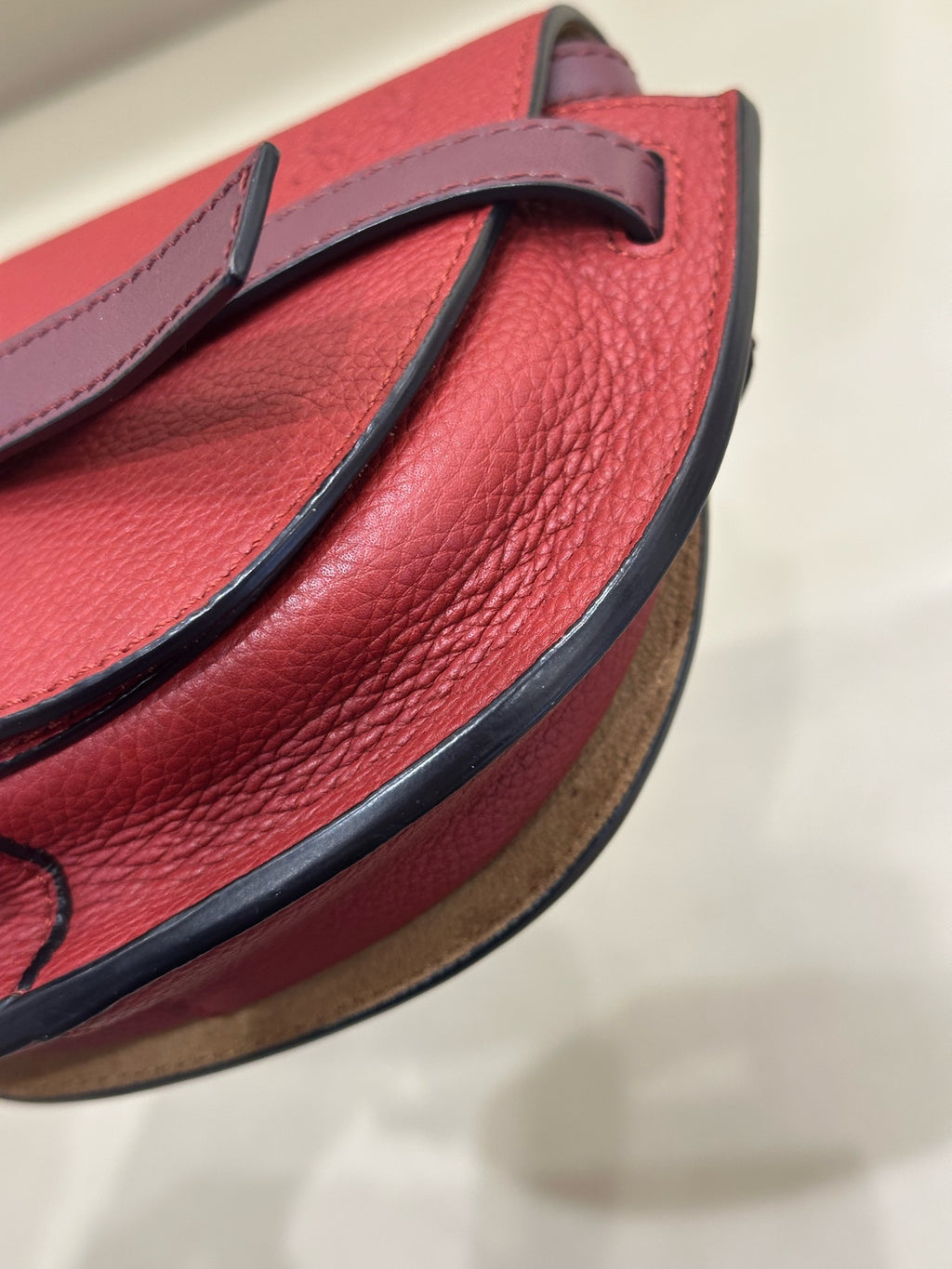 Loewe Gate Red Crossbody 15X12.5X8 cm 321.12.U62