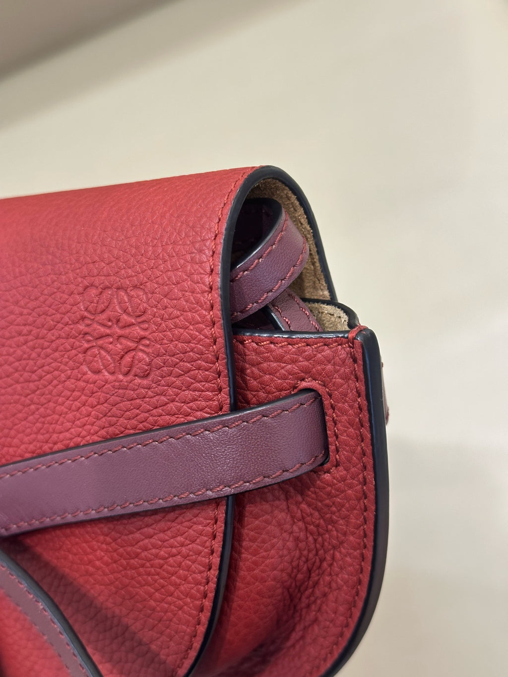 Loewe Gate Red Crossbody 15X12.5X8 cm 321.12.U62