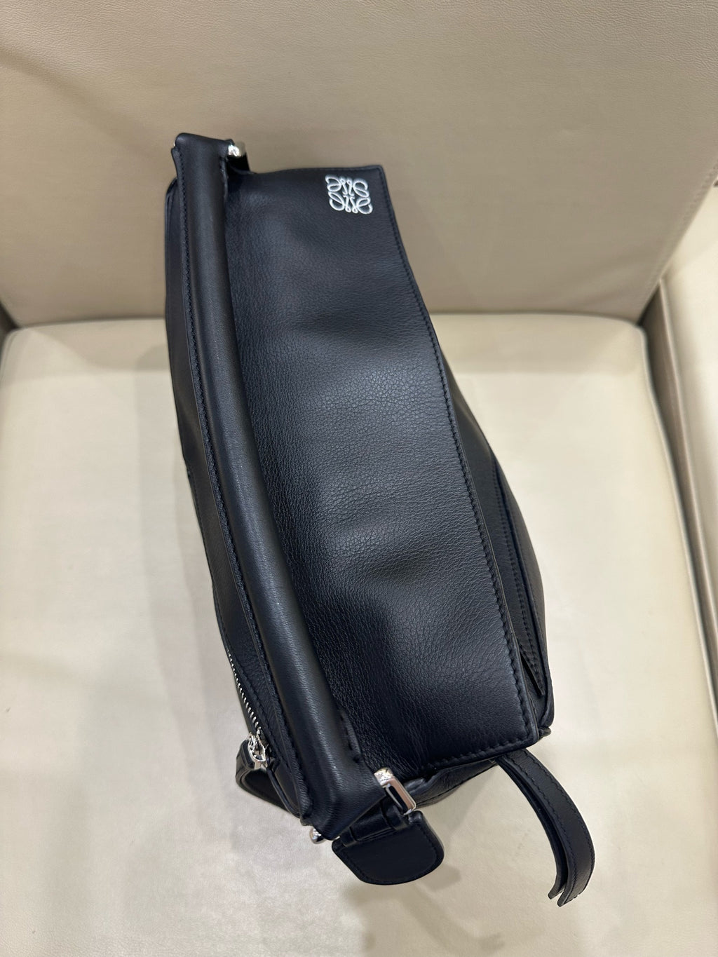 Loewe Handbag Black Crossbody 290mm*190mm*120mm 322.30.S20-1100