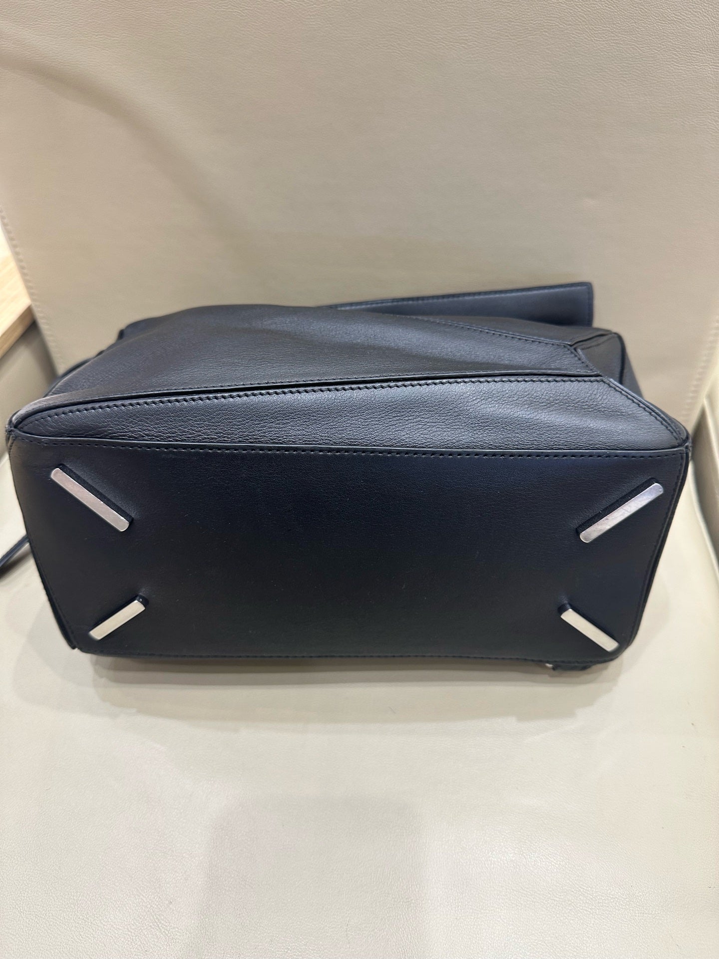 Loewe Handbag Black Crossbody 290mm*190mm*120mm 322.30.S20-1100