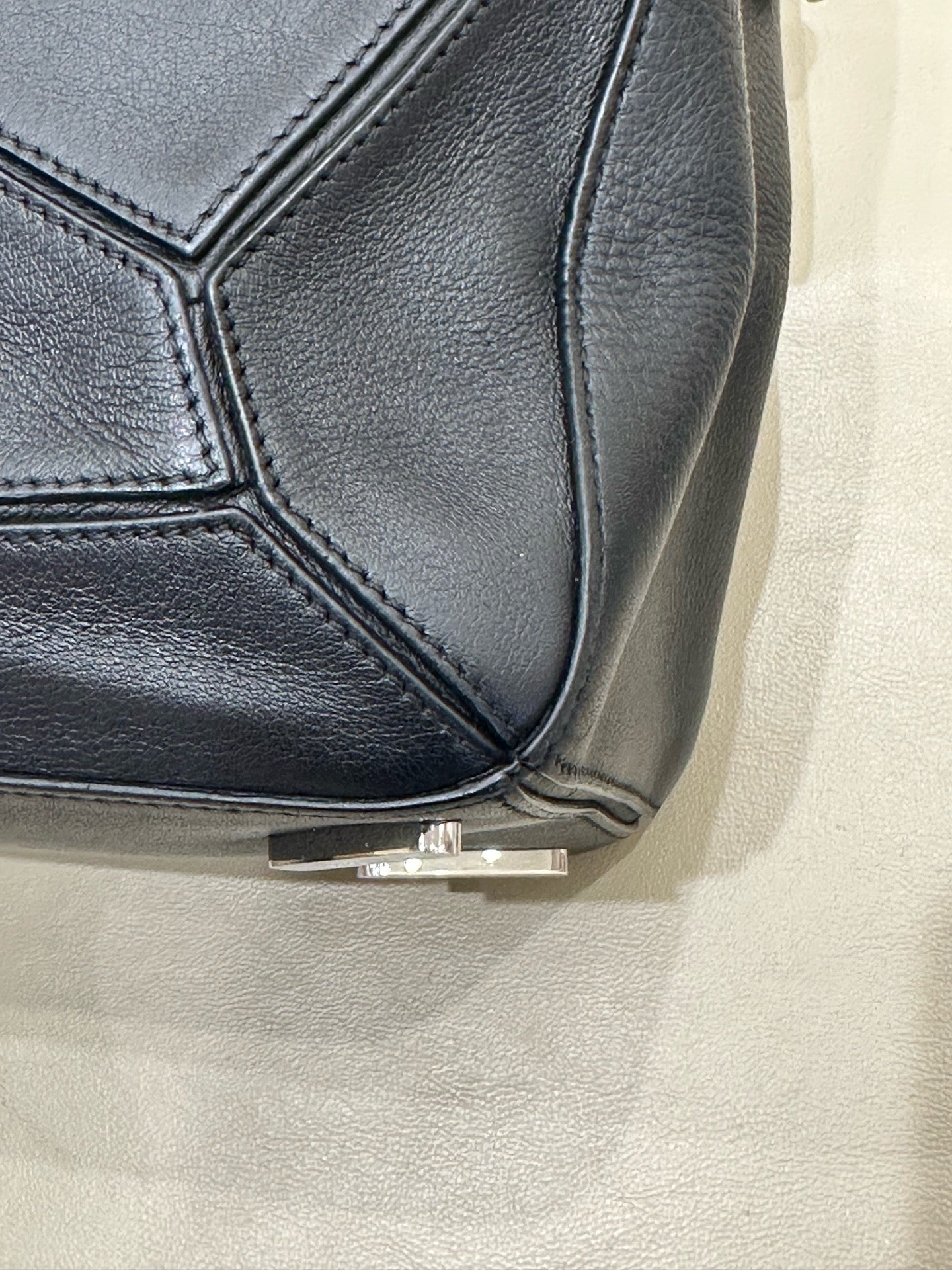 Loewe Handbag Black Crossbody 290mm*190mm*120mm 322.30.S20-1100