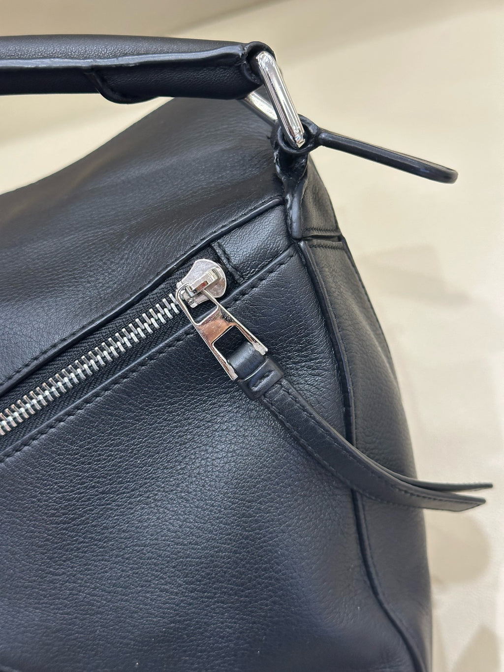 Loewe Handbag Black Crossbody 290mm*190mm*120mm 322.30.S20-1100