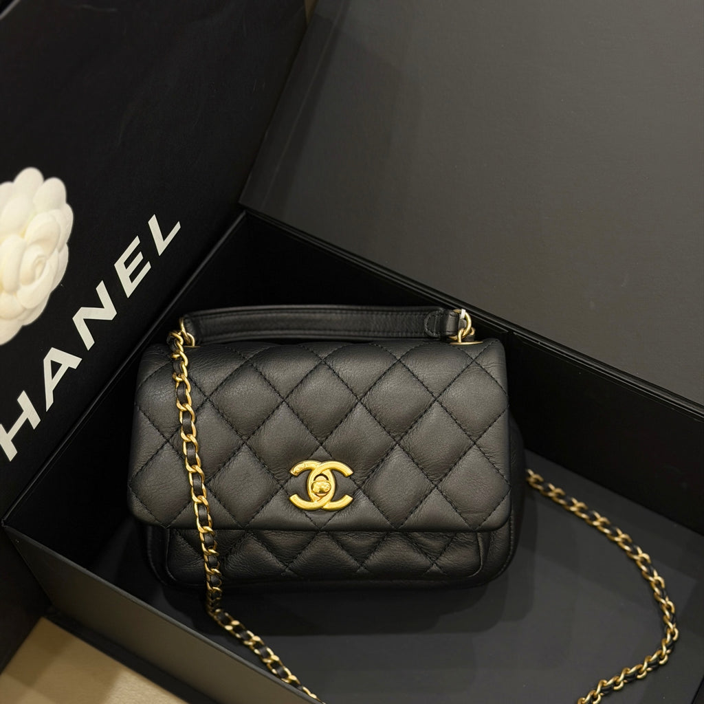 Chanel Messenger Bag