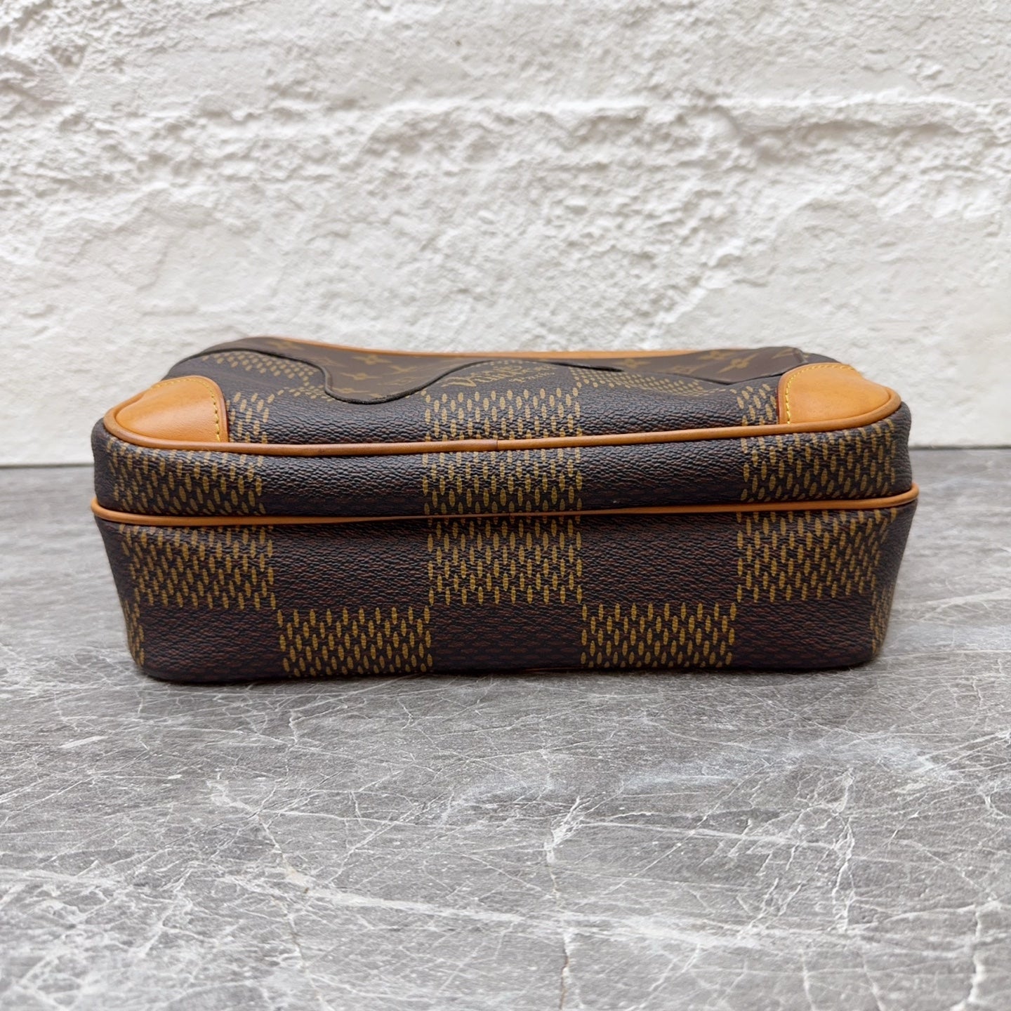 Louis Vuitton Crossbody