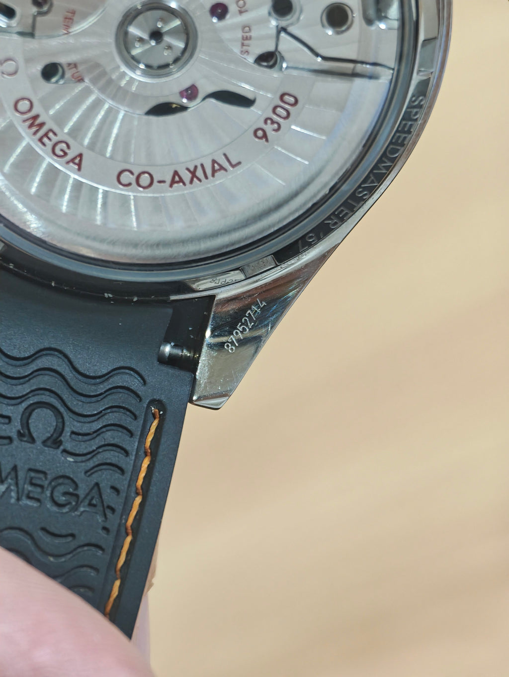 Omega Professional Series 41.5 331.12.42.51.01.001