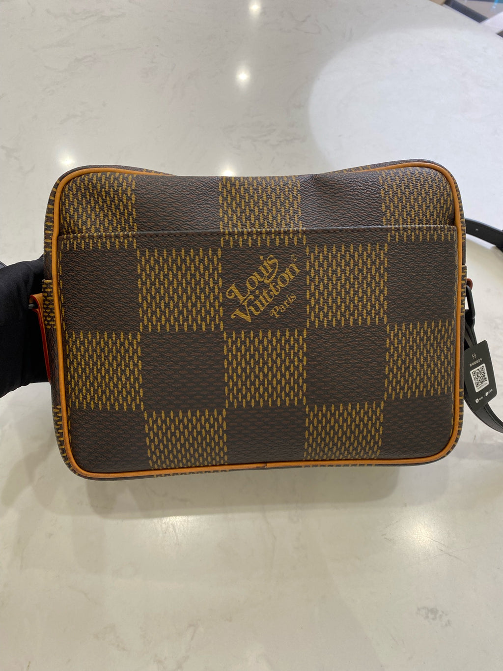Louis Vuitton Crossbody