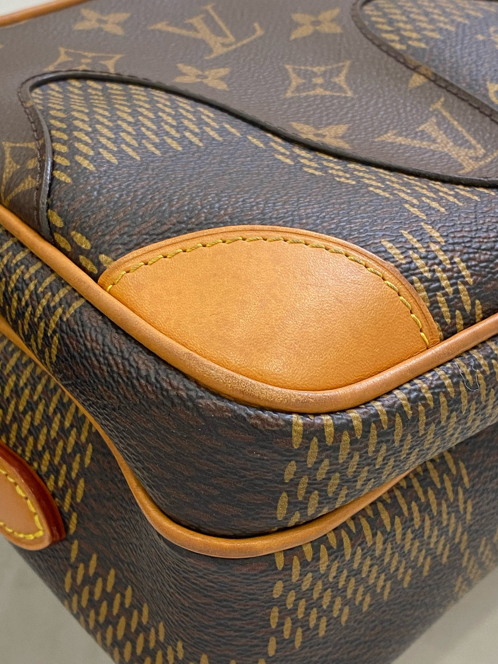 Louis Vuitton Crossbody