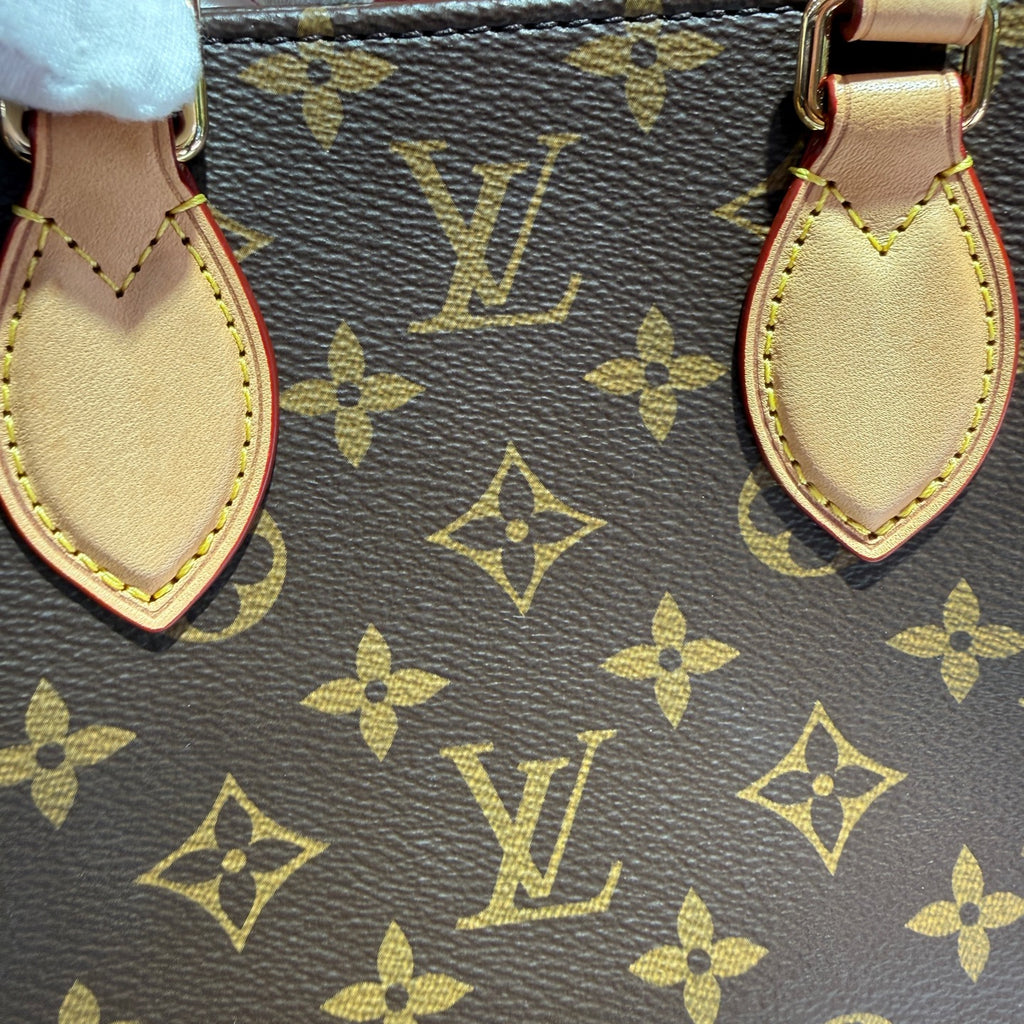 Louis Vuitton Sac Plat Bb Tote 21.5 x 22 x 9 M46265