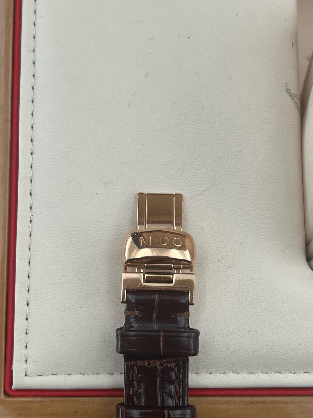 Mido Berenice Silver Automatic (self-winding) watch 29 millimeters M7600.2.21.8