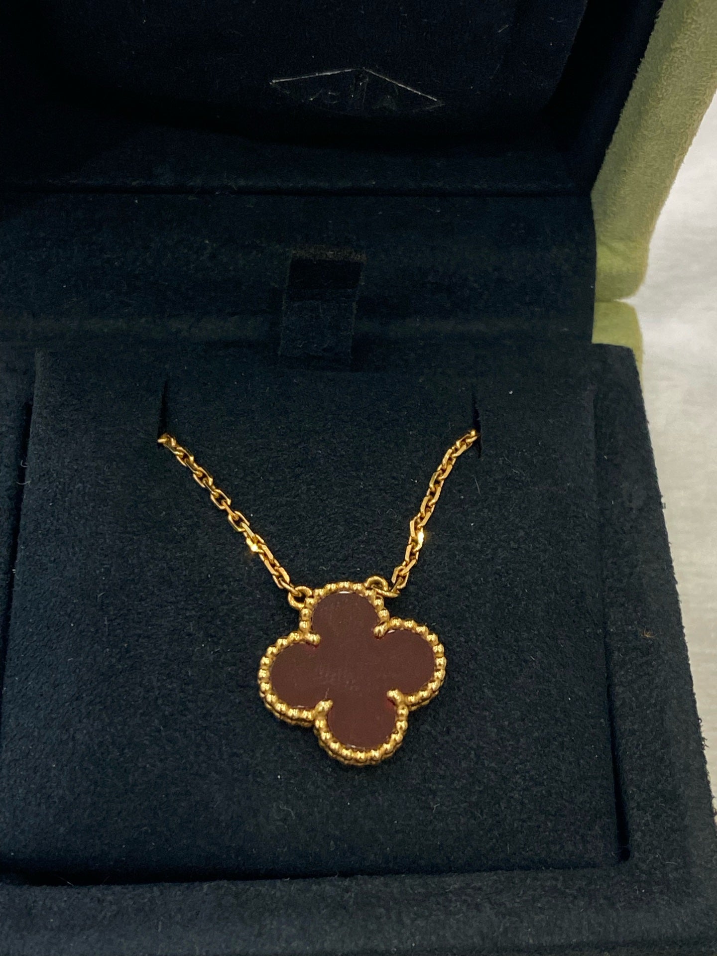 Van Cleef & Arpels Rose gold Necklace