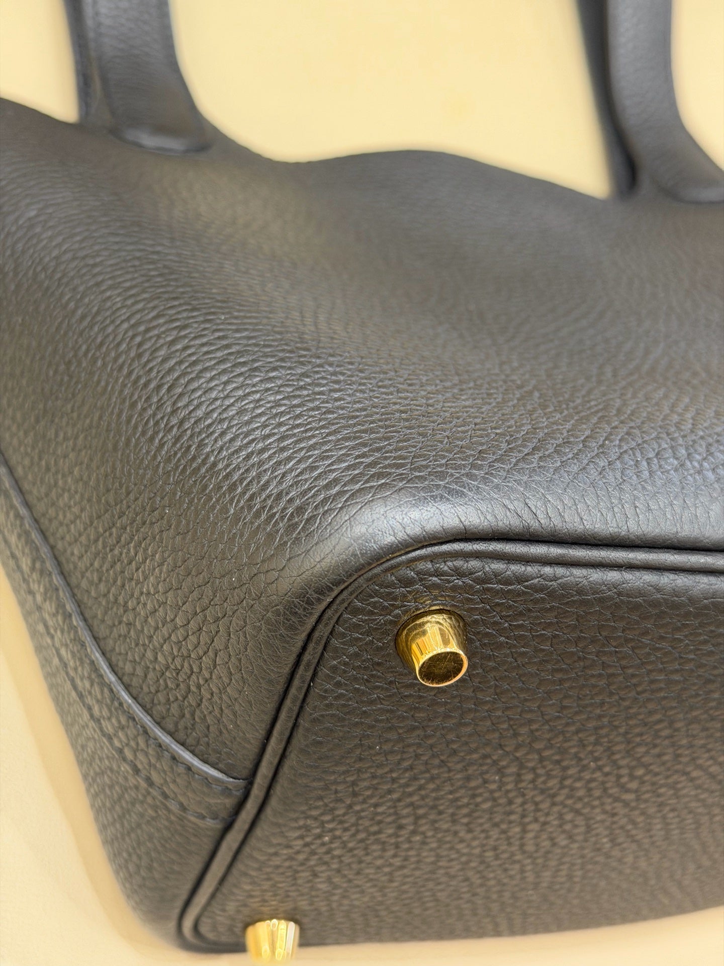 Hermes 915780