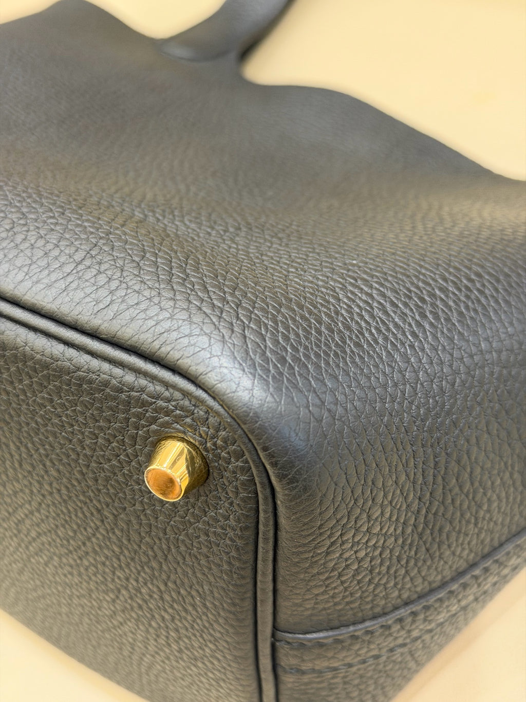 Hermes 915780