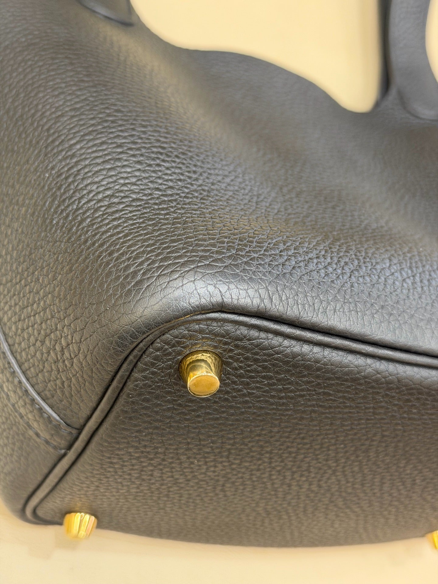 Hermes 915780