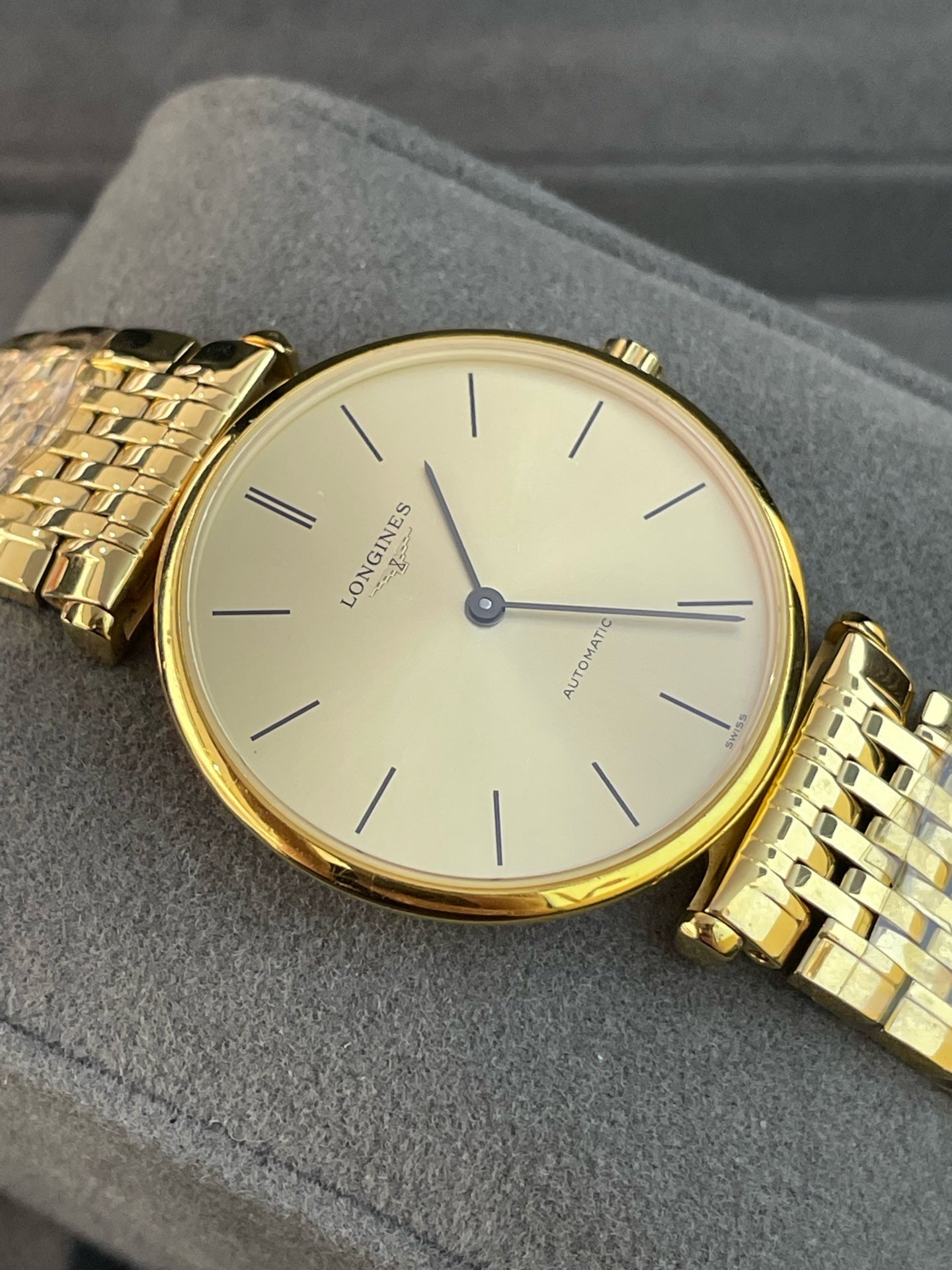 Longines Jialan Series White Automatic (self-winding) watch 34.00 MM L4.708.2.32.8