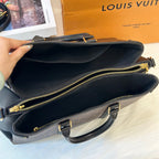Louis Vuitton Crossbody M44817