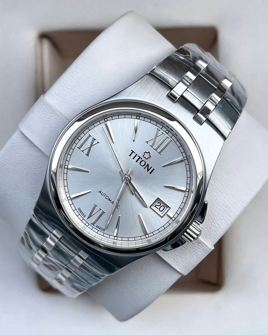 Longines White Automatic (self-winding) watch