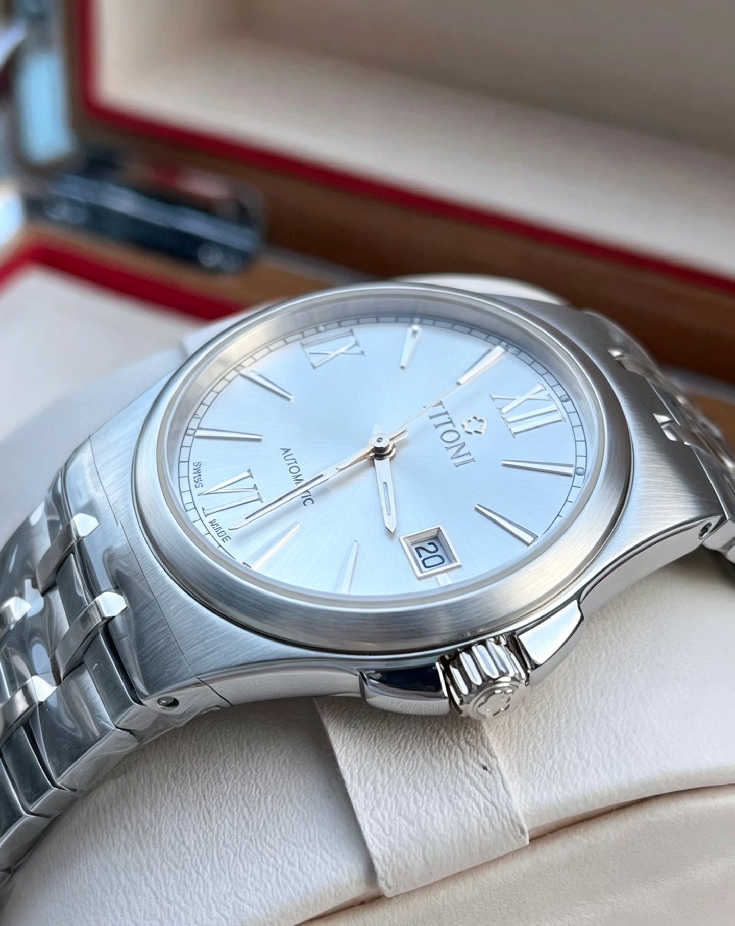 Longines White Automatic (self-winding) watch