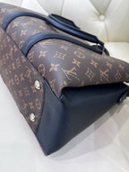 Louis Vuitton Crossbody M44817