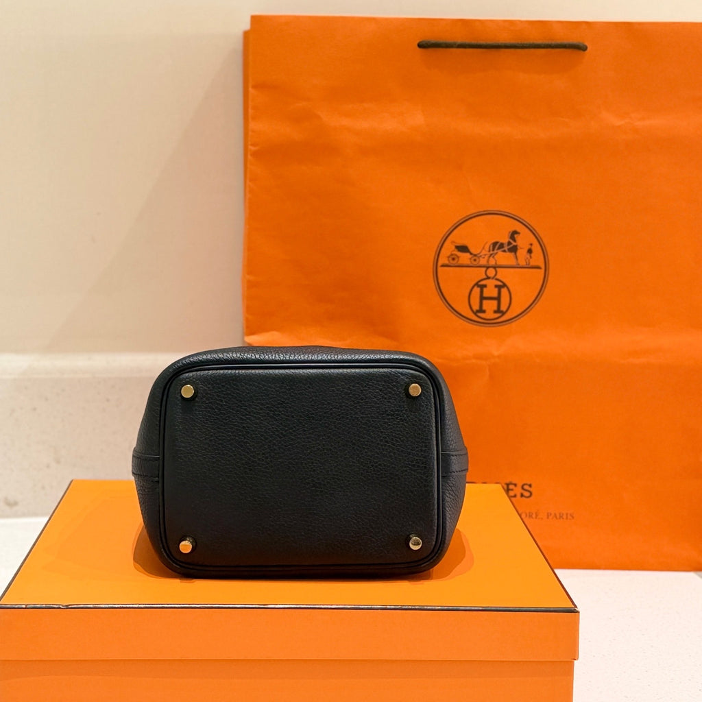 Hermes 915780