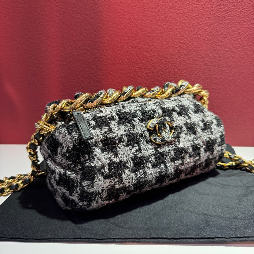 Chanel Tweed Crossbody AS3638-B09198-NK082