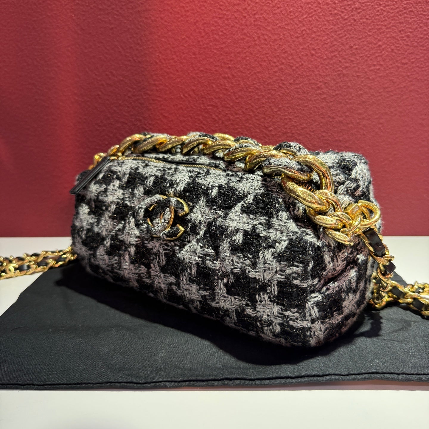 Chanel Tweed Crossbody AS3638-B09198-NK082