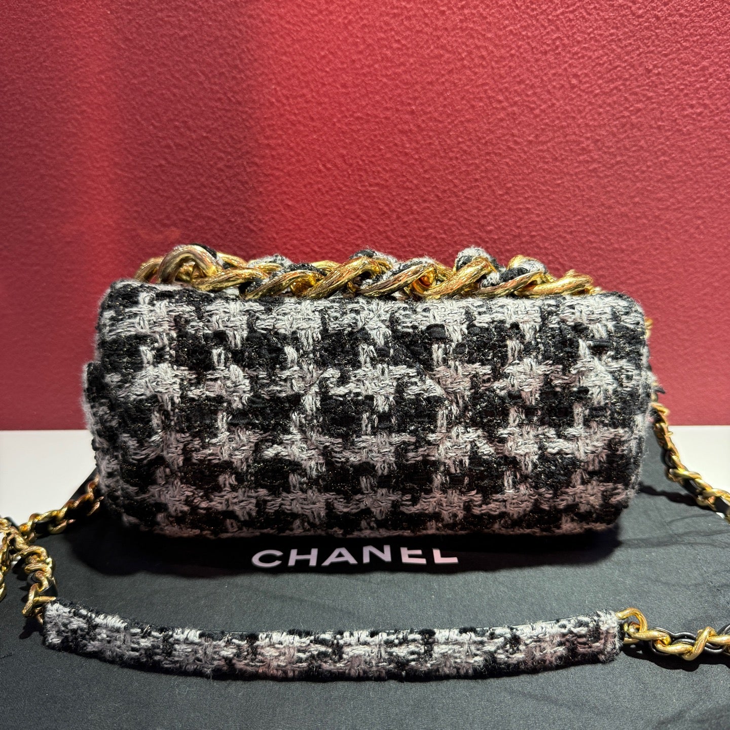 Chanel Tweed Crossbody AS3638-B09198-NK082