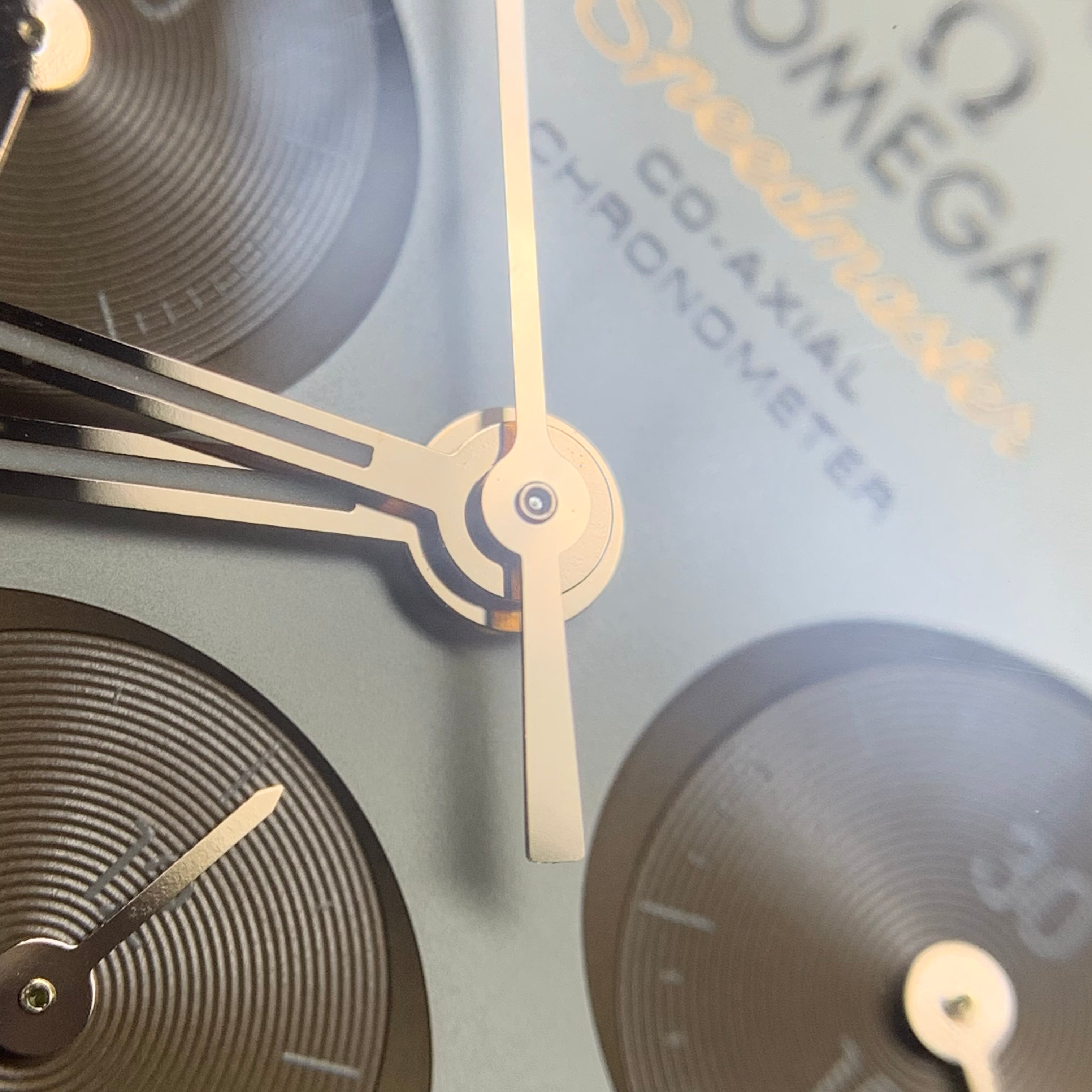 Omega Professional Series 38 324.23.38.50.02.002