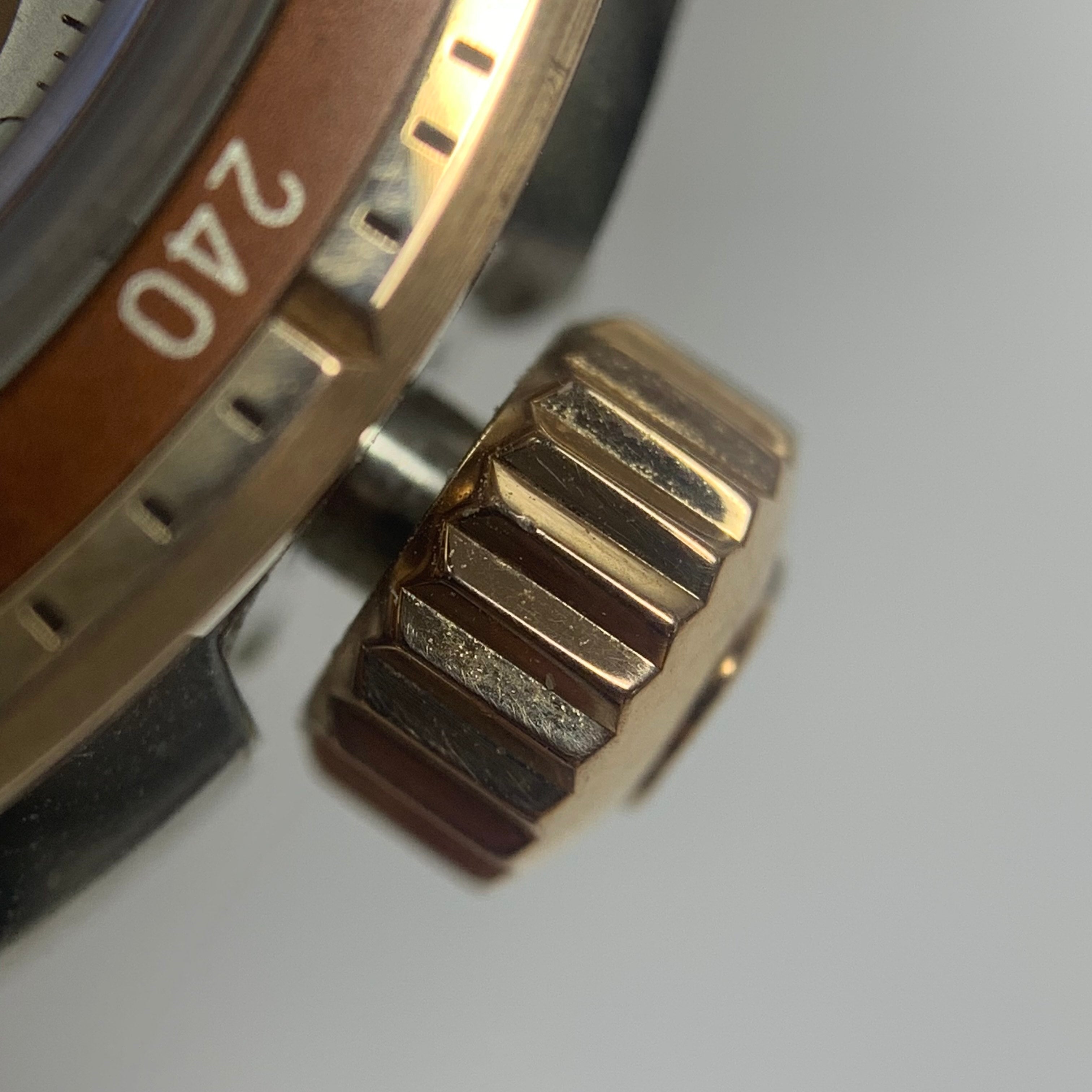 Omega Professional Series 38 324.23.38.50.02.002