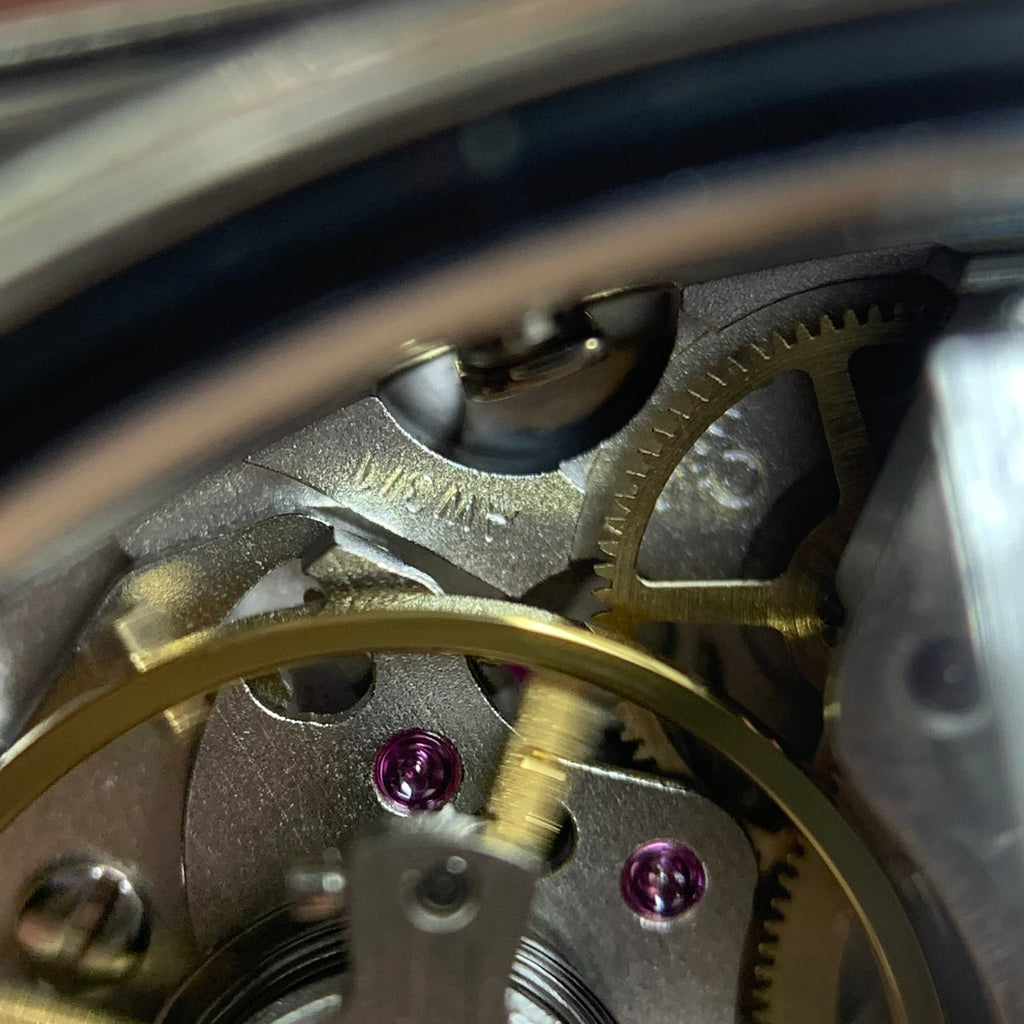 Omega Professional Series 38 324.23.38.50.02.002