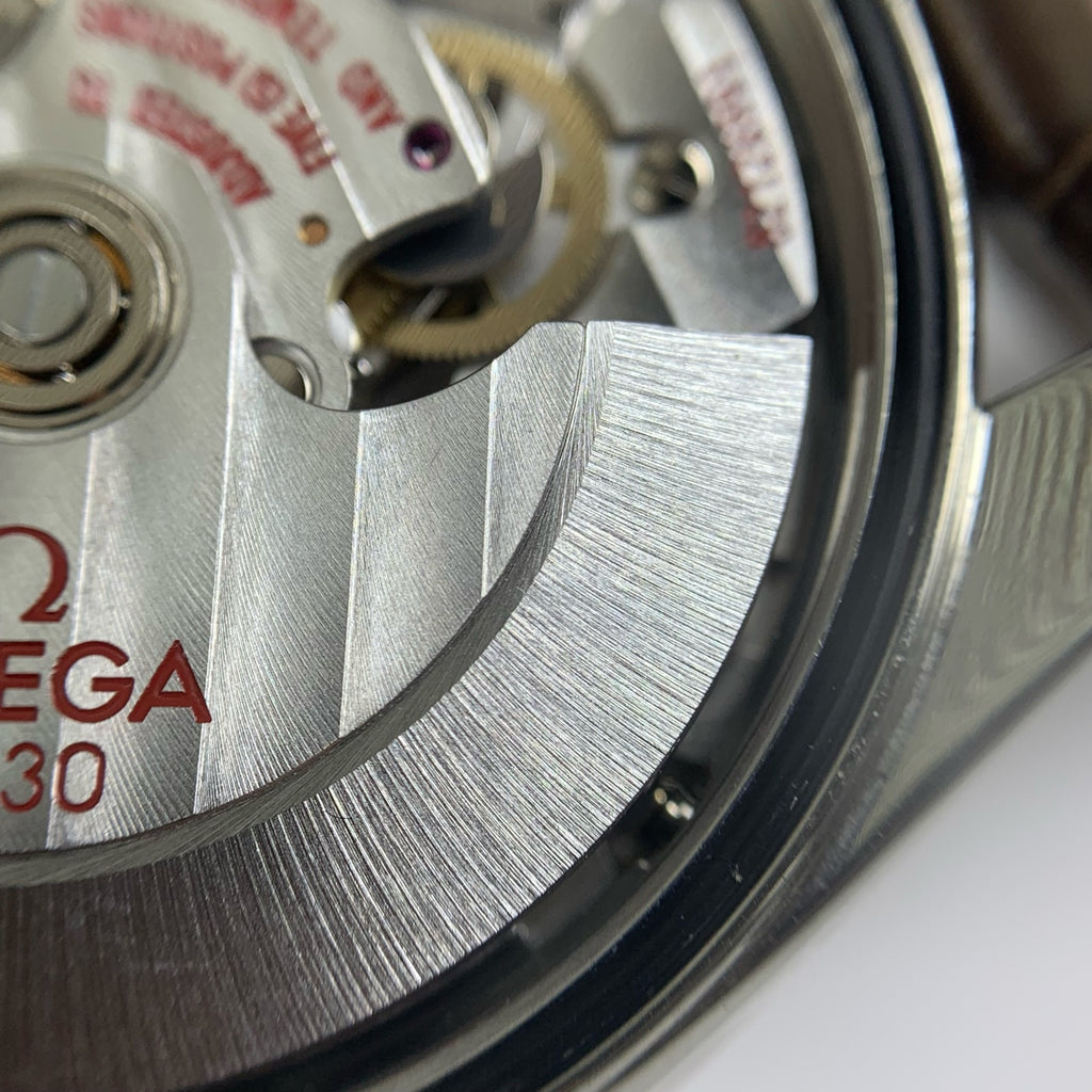 Omega Professional Series 38 324.23.38.50.02.002