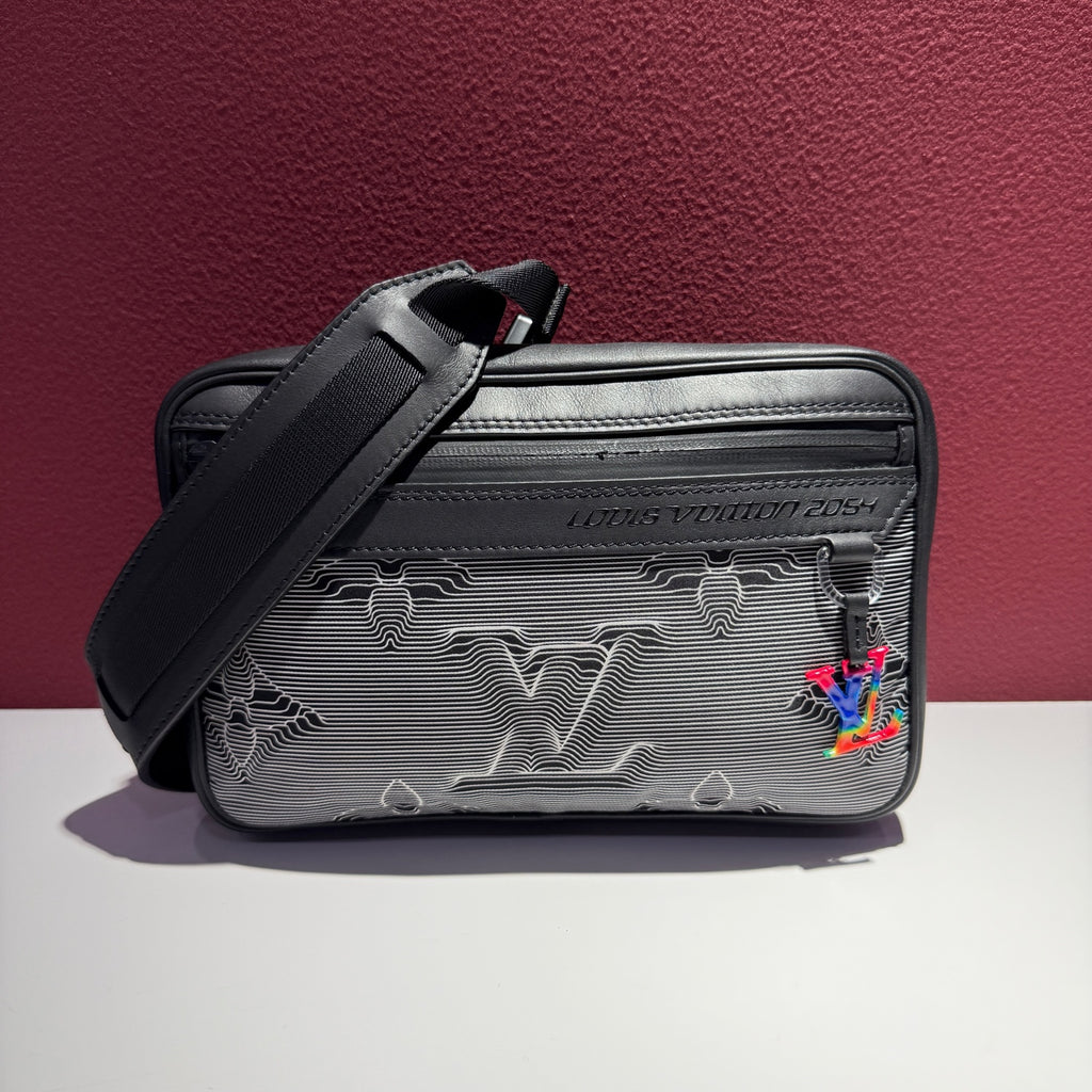 Louis Vuitton Crossbody