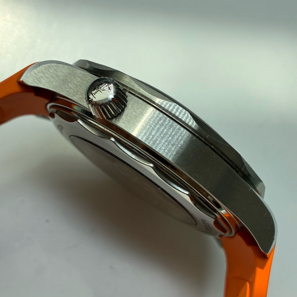 Omega Seahorse Series 42mm 210.32.42.20.01.006