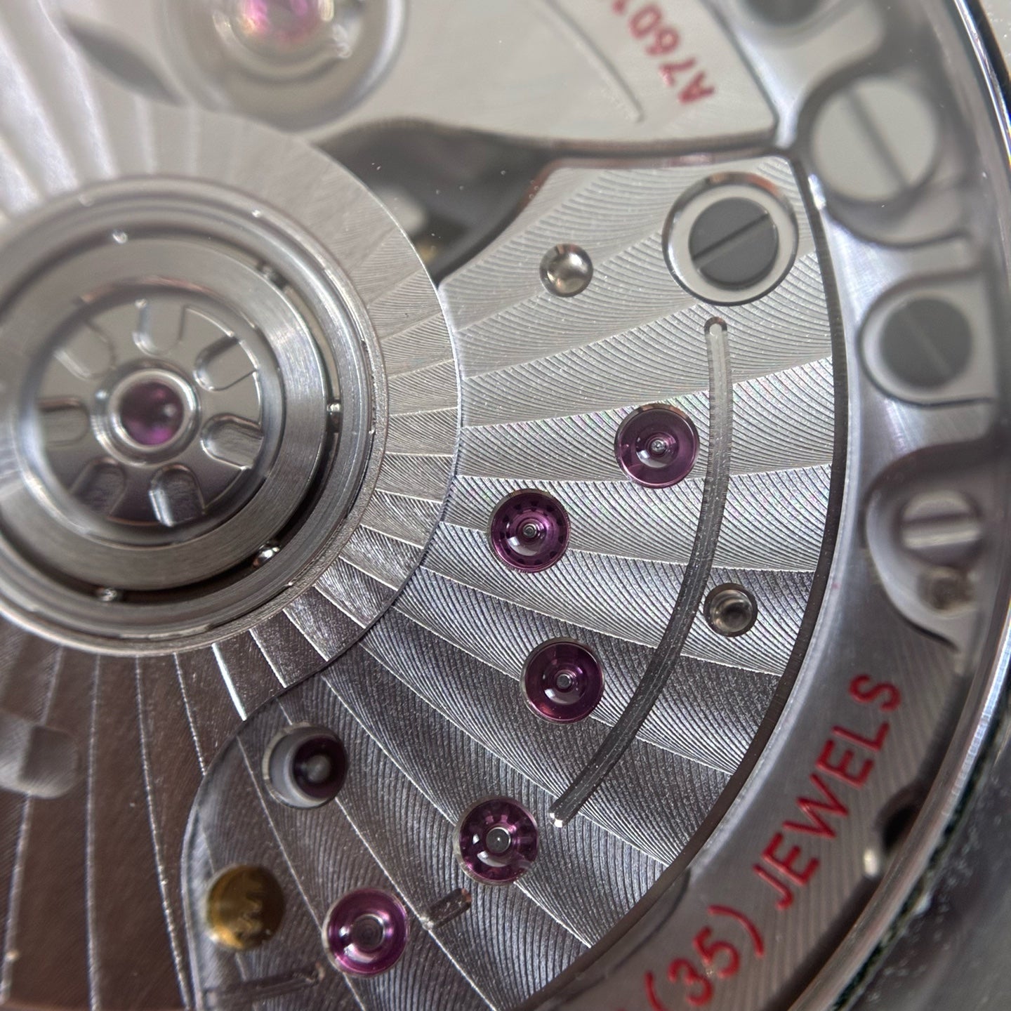 Omega Seahorse Series 42mm 210.32.42.20.01.006