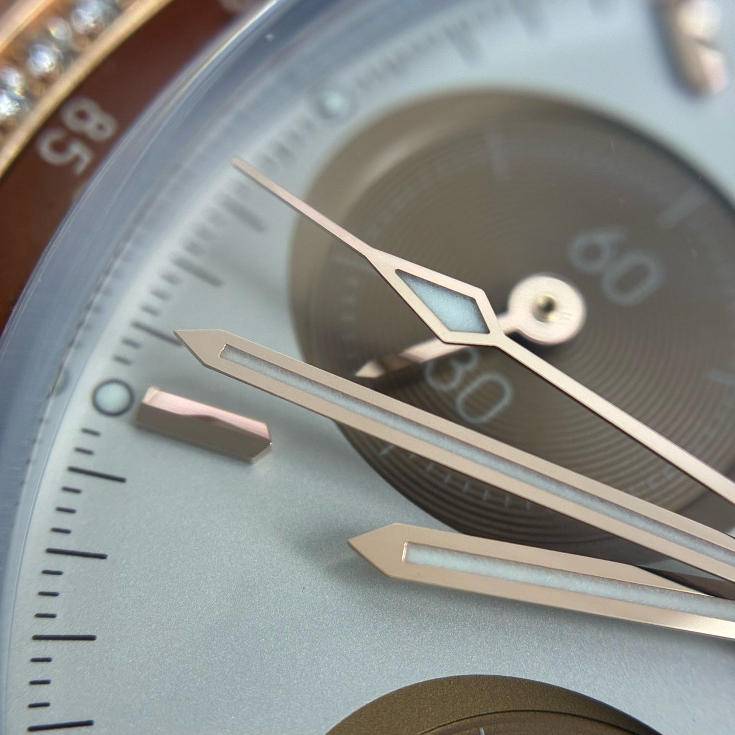 Omega Professional Series 38 324.28.38.50.02.002