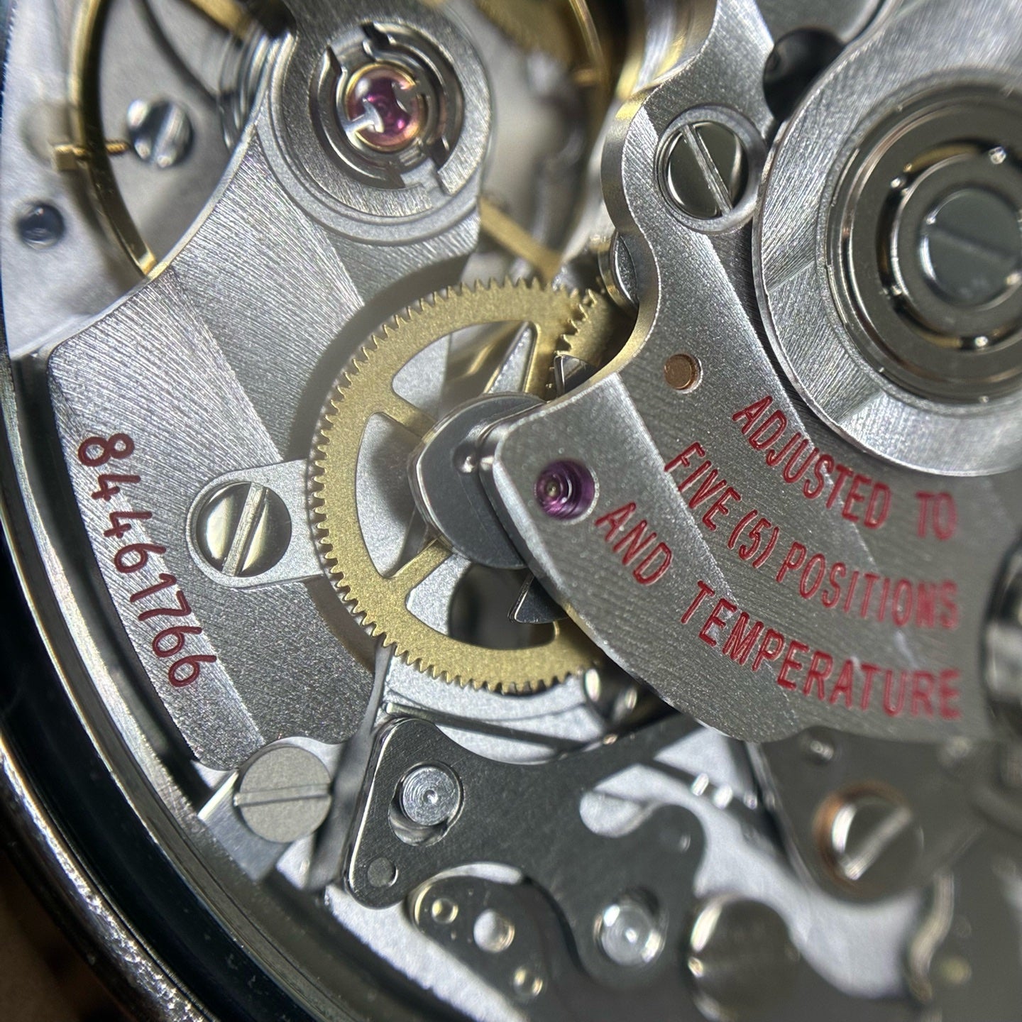 Omega Professional Series 38 324.28.38.50.02.002