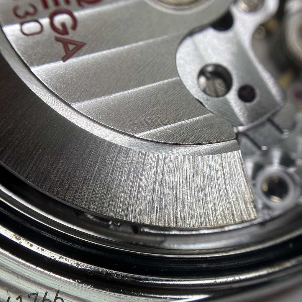 Omega Professional Series 38 324.28.38.50.02.002