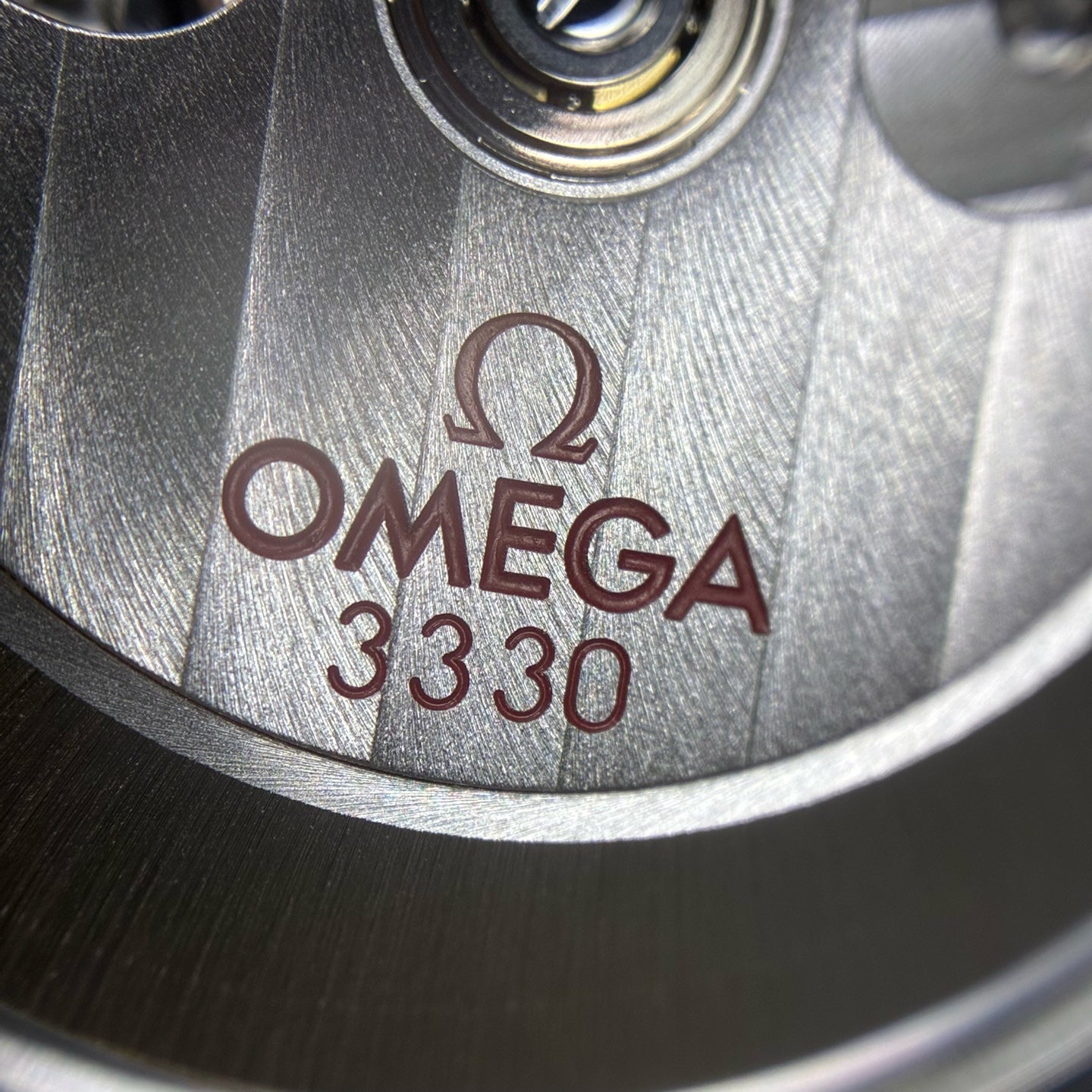 Omega Professional Series 38 324.28.38.50.02.002