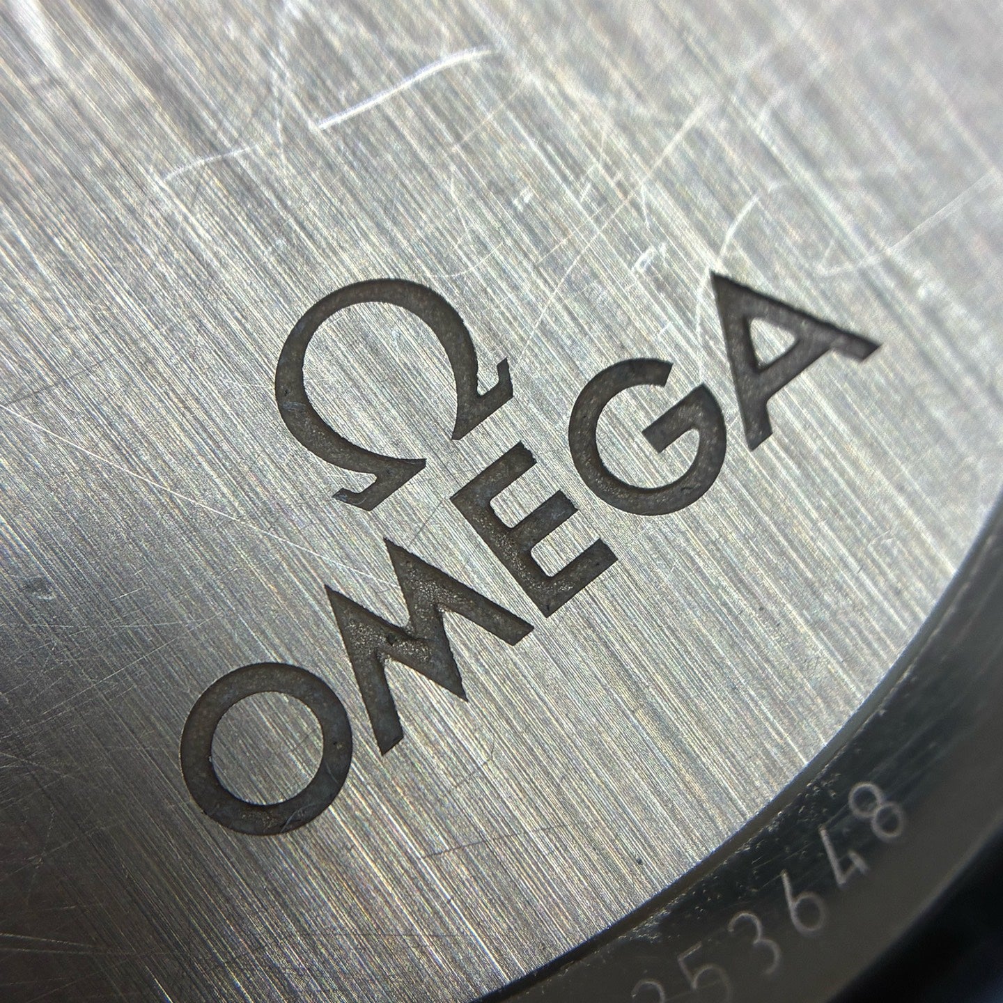 Omega Flying Disc Series 39.5 424.53.40.21.03.002