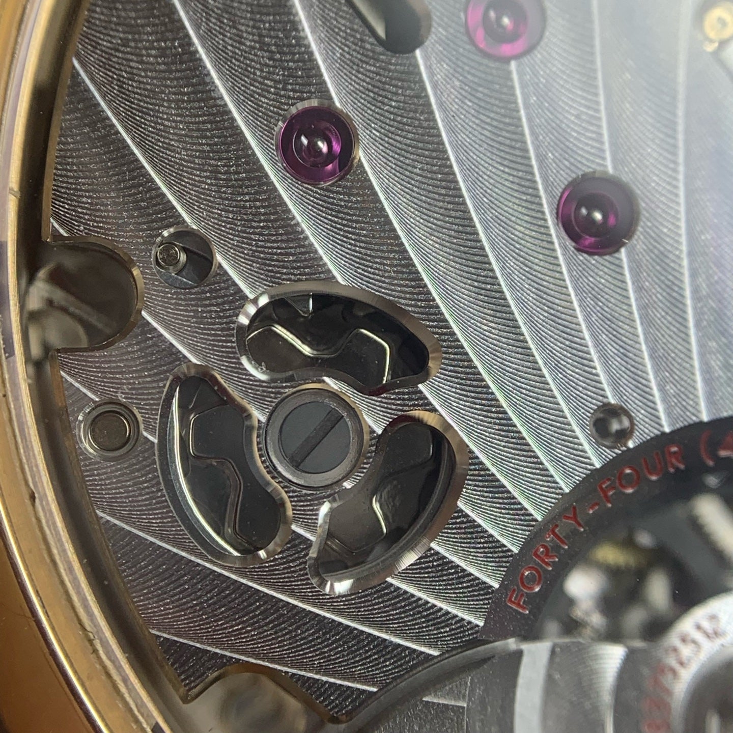 Omega Professional Series 43 329.92.43.51.10.001