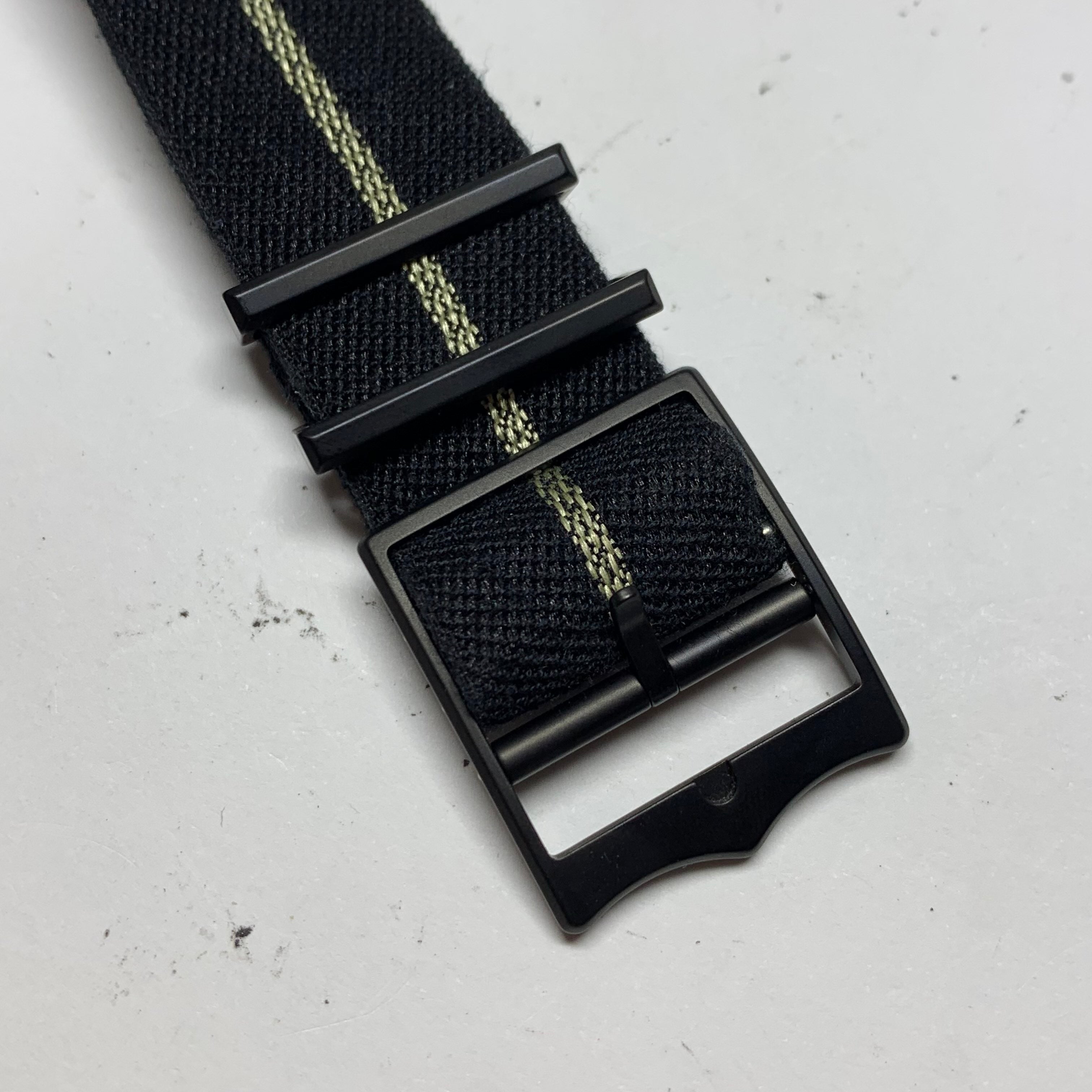 Omega Professional Series 43 329.92.43.51.10.001