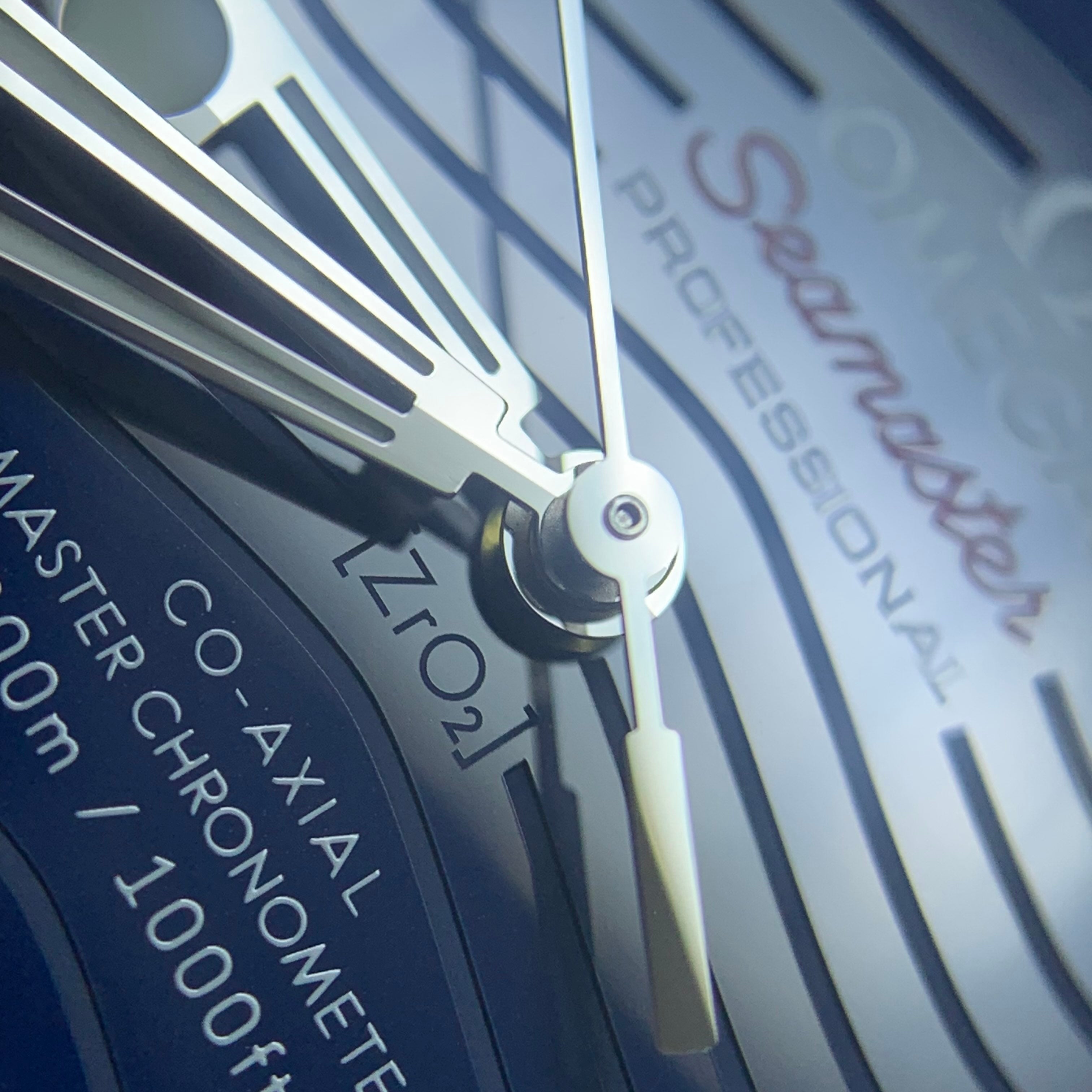 Omega Seahorse Series 42 210.30.42.20.03.001