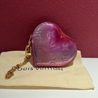 Louis Vuitton -