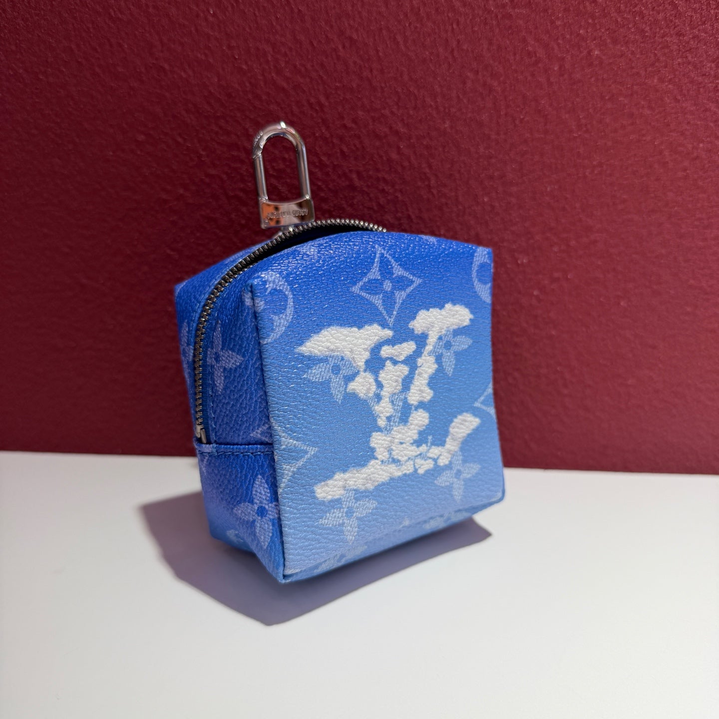 Louis Vuitton -