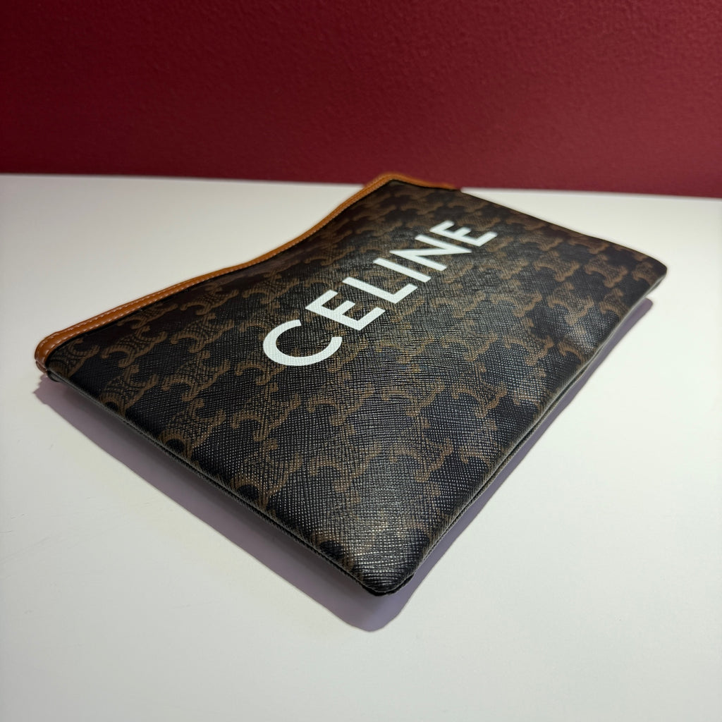 Celine TRIOMPHE Small Clutch in Faux Leather and Sheepskin Faux leather Clutch 10D672BZQ.04LU