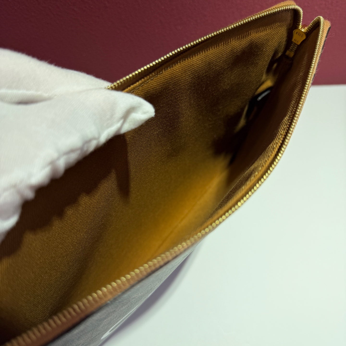 Celine TRIOMPHE Small Clutch in Faux Leather and Sheepskin Faux leather Clutch 10D672BZQ.04LU