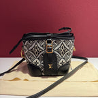 Louis Vuitton M69973