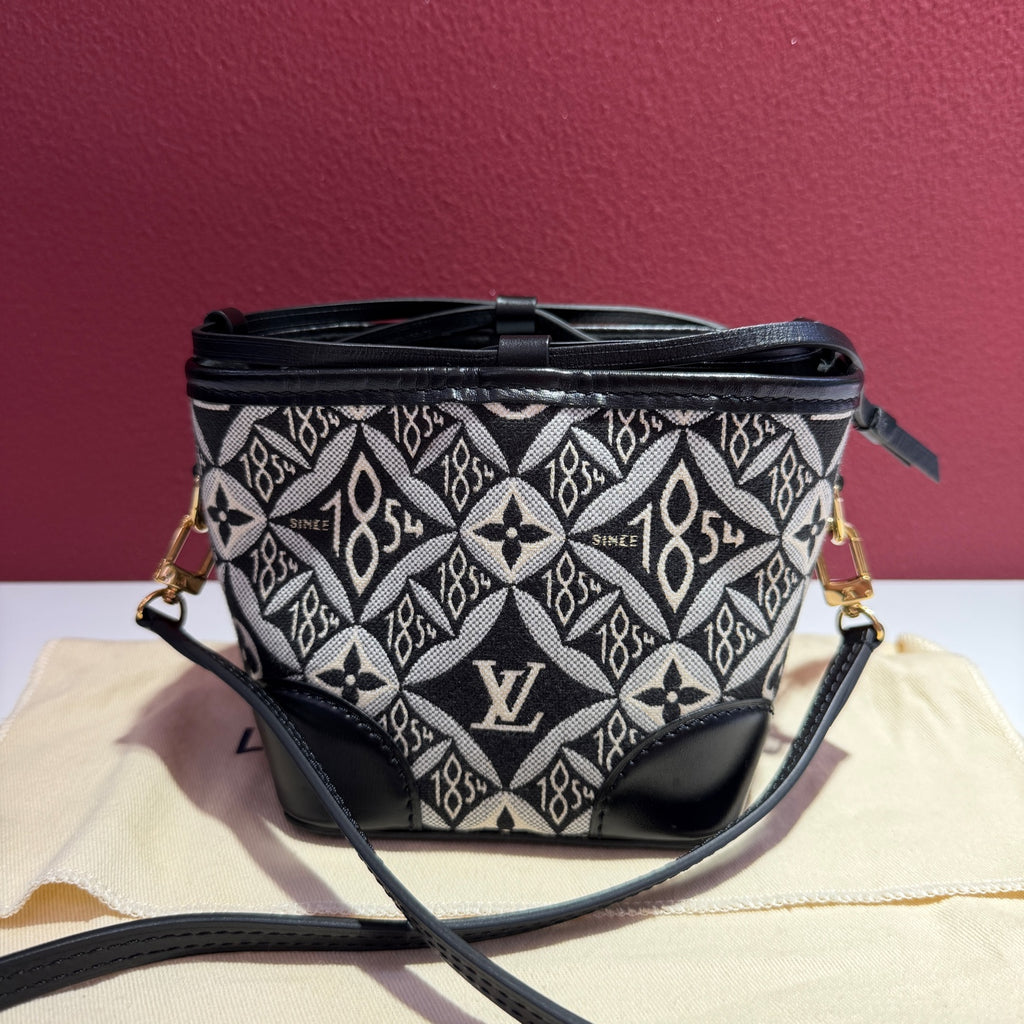 Louis Vuitton M69973