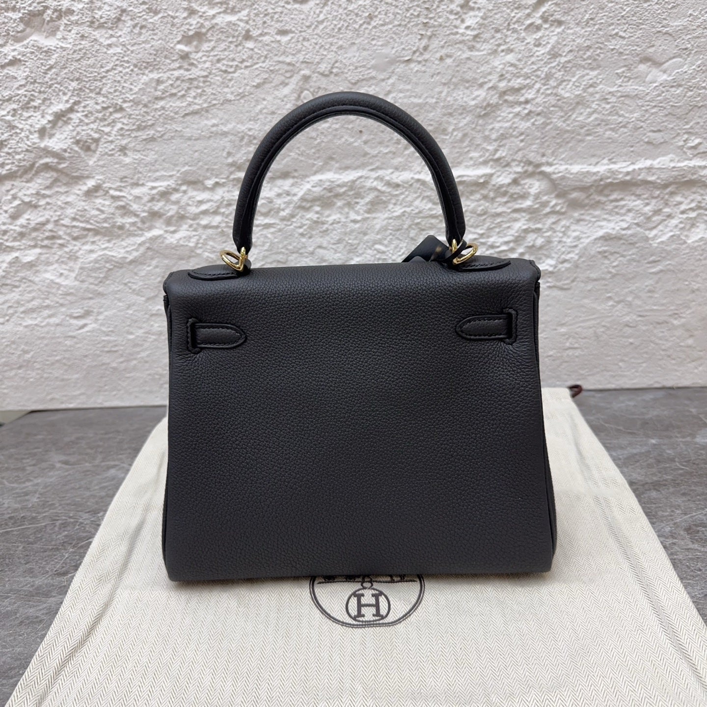 Hermes Black
