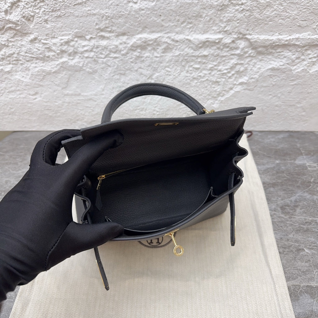 Hermes Black