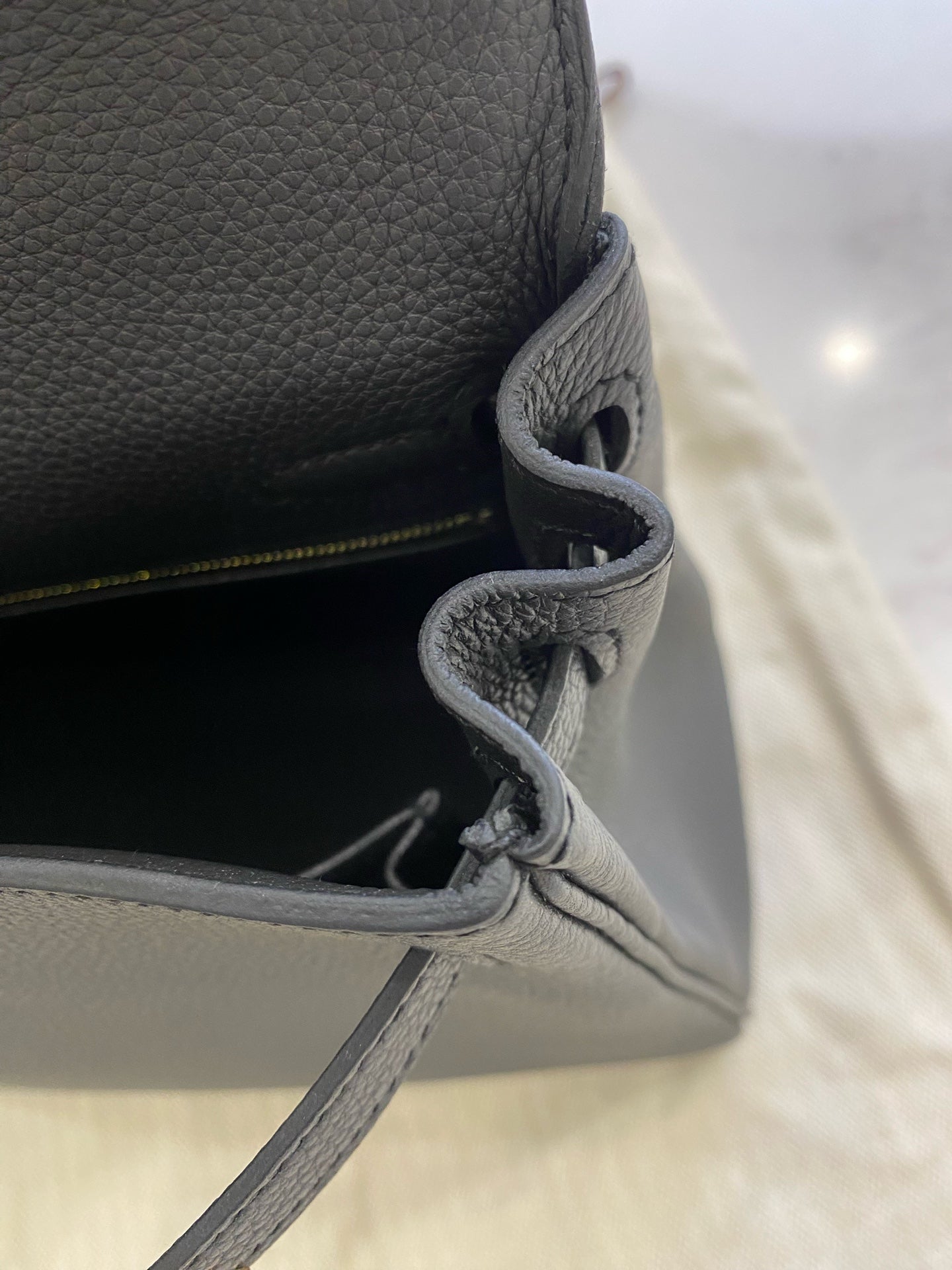 Hermes Black